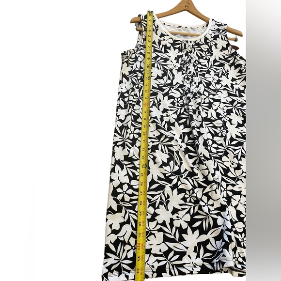 Lands End Women's Cotton 2 Dress Bundle Size Medium - Picture 9 of 13